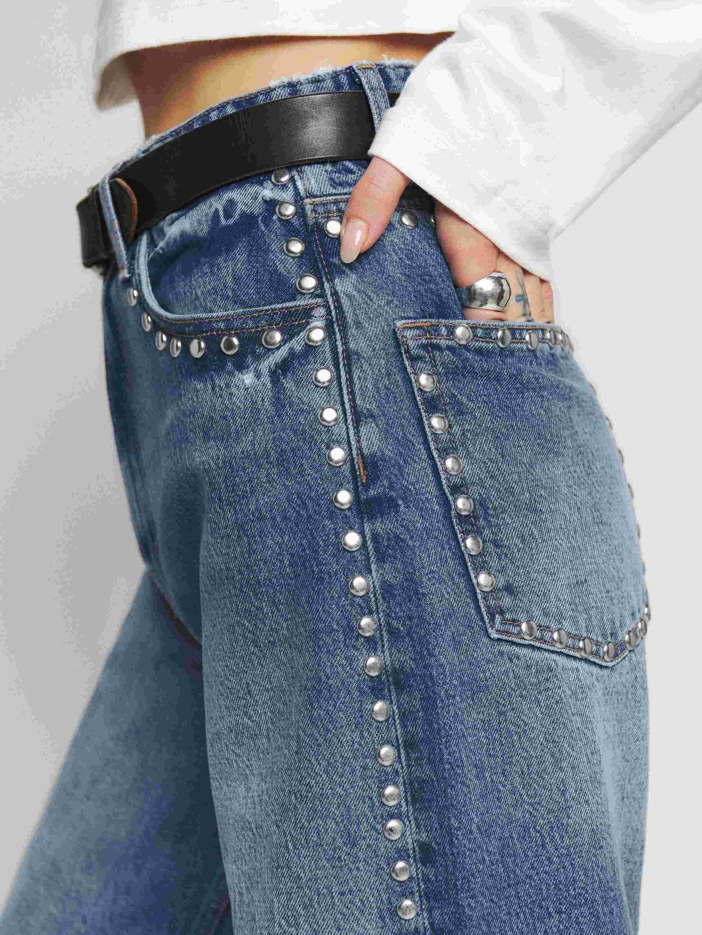 Cary High Rise slouchy Wide Leg Jeans
