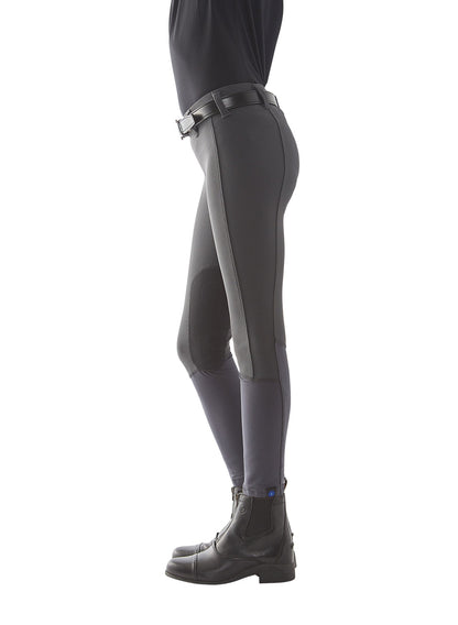 Pull-On Breech