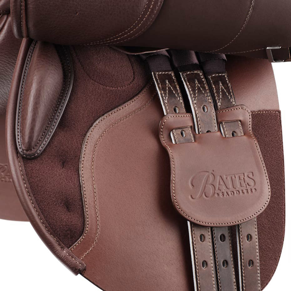 Caprilli Close Contact+ Forward Flap with Luxe Leather Saddle