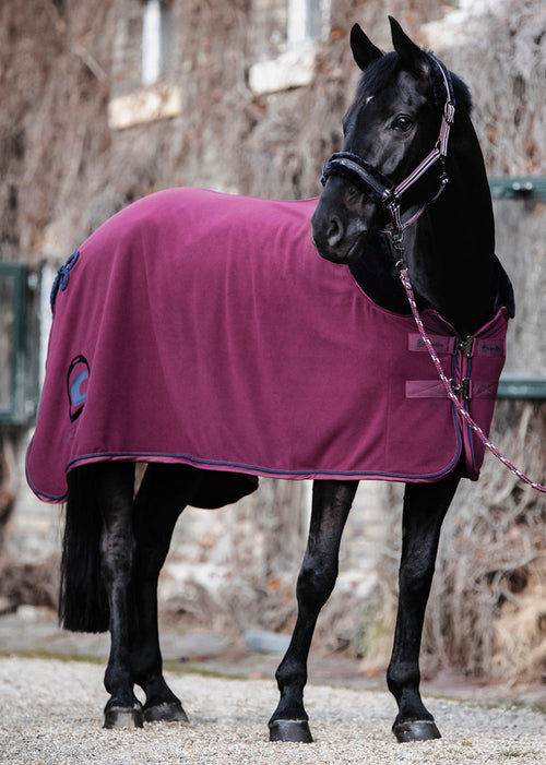 Henja Fleece Cooler