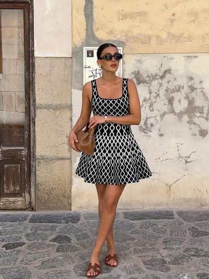 Wave Stripe Knit Dress Description