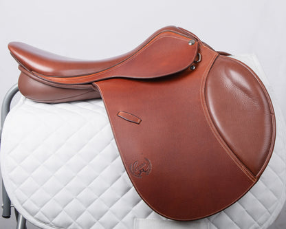 Saddle