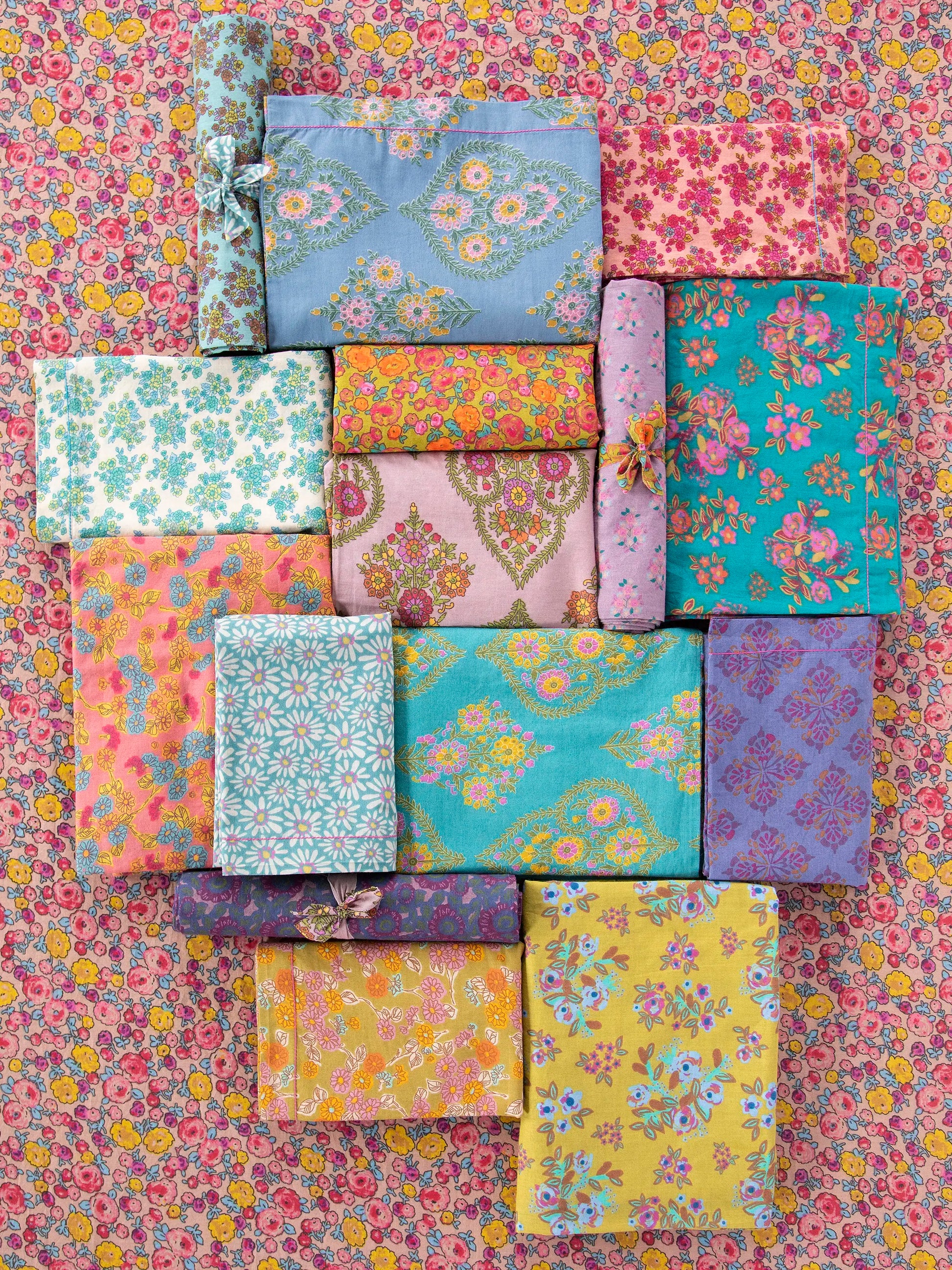 Mix & Match Cotton Pillowcase, Single - Blue Willow Medallion