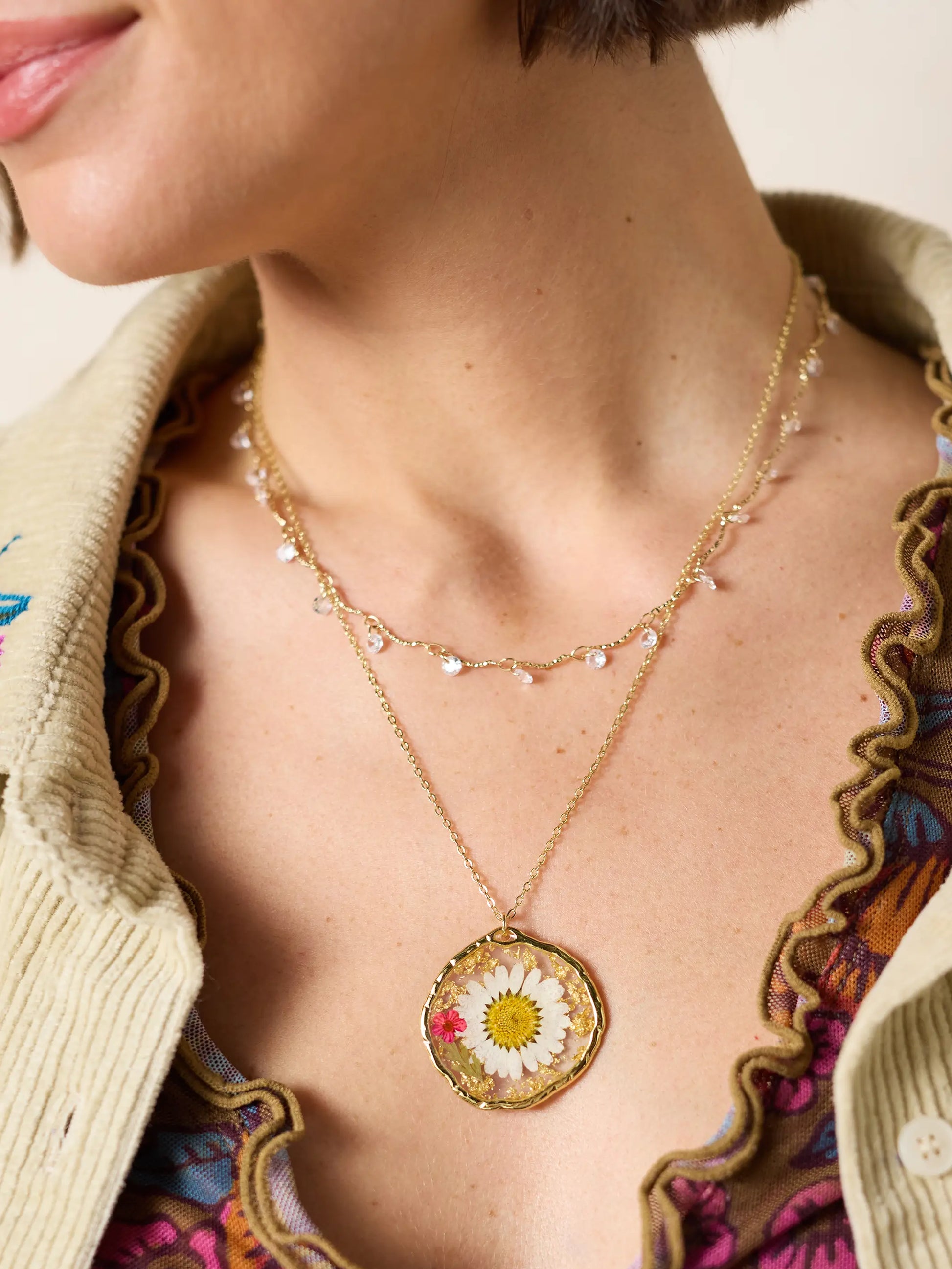 Pressed Flower Necklace - White Daisy