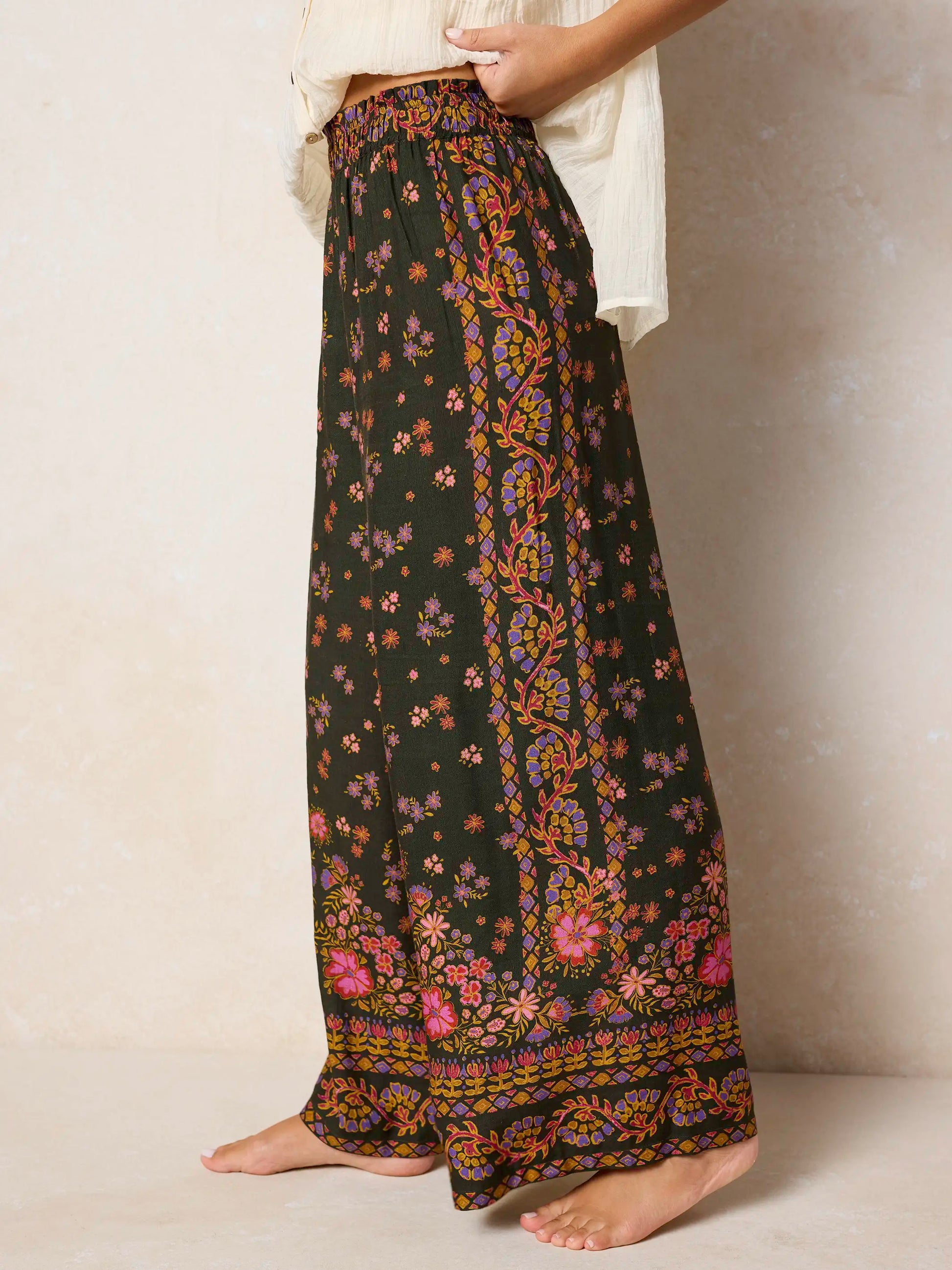Cece Wide Leg Pants - Blooming Bandana Charcoal