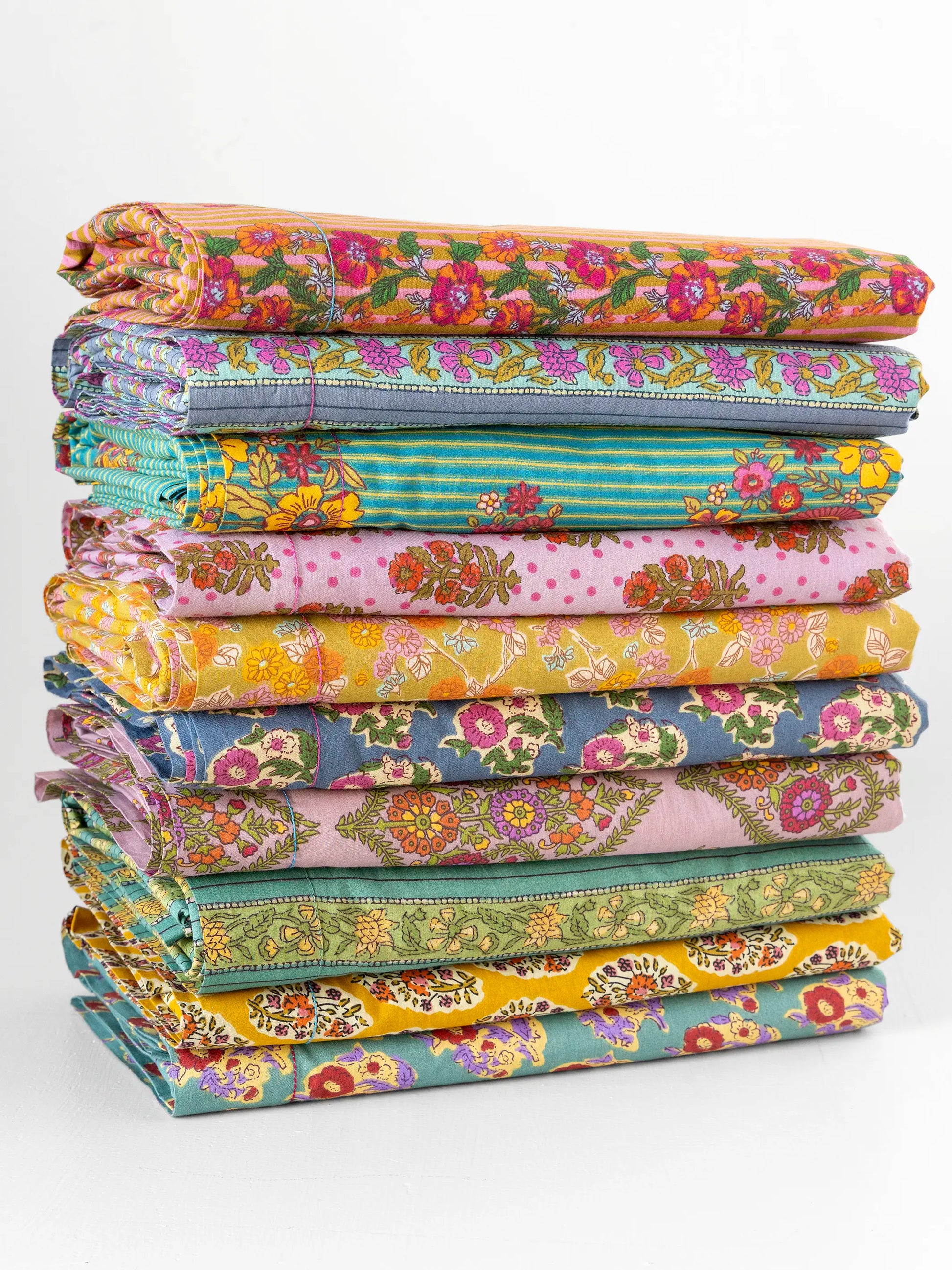 Mix & Match Cotton Fitted Sheet - Pink Retro Calico
